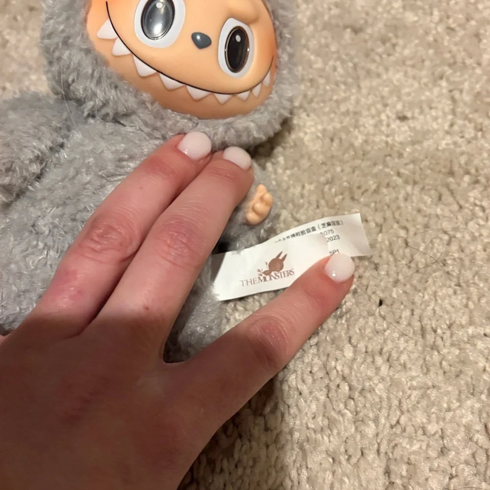 Labubu Exciting Macaron Sesame Bean - UNBOXED - Picture 5 of 10